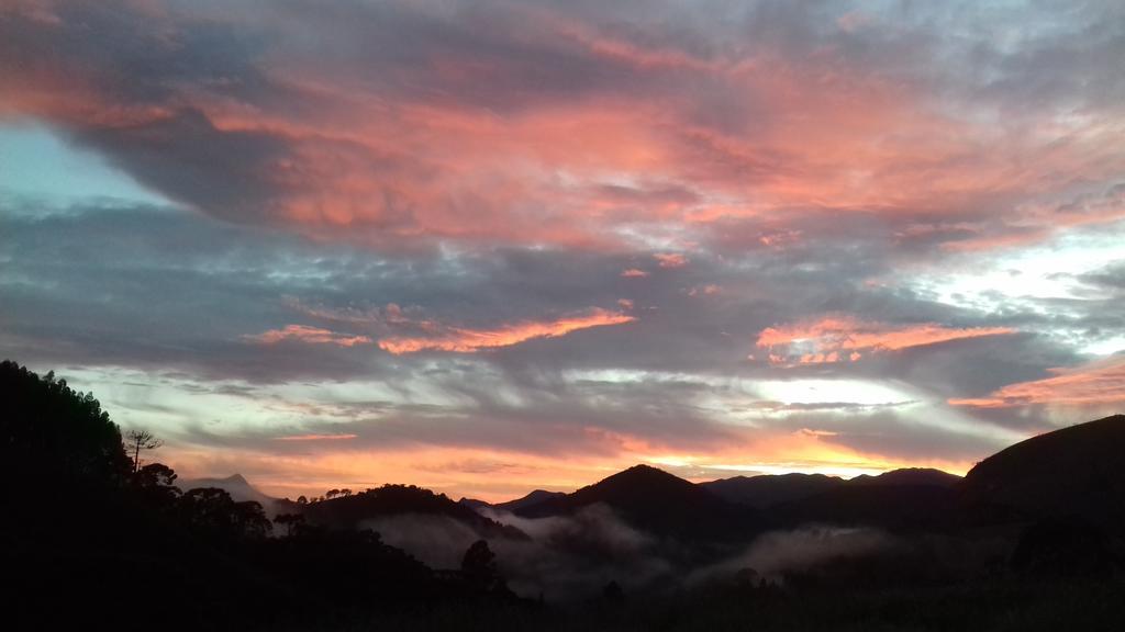 Pousada Trilha Do Ouro Alagoa Mg Buitenkant foto